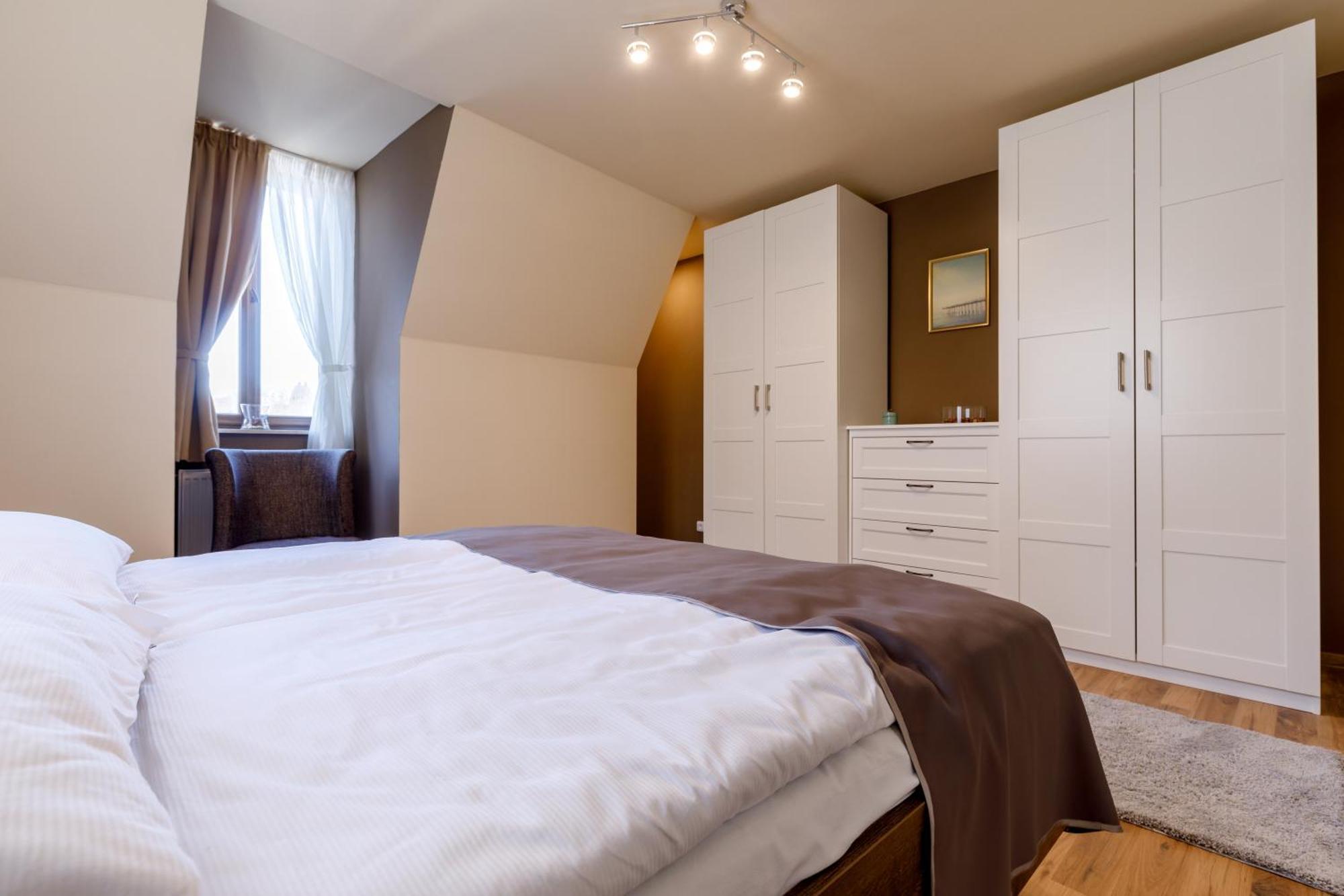 קרלובי וארי Apartments Menuet חדר תמונה